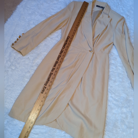 Liz Claiborne wrap dress - Picture 7 of 15